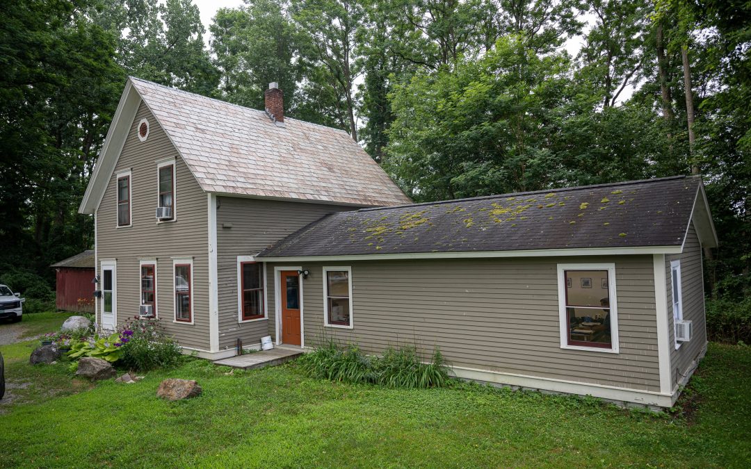 How To Tell If Your Insulation Is Bad? 6 Signs of Poor Insulation (+ Solutions)